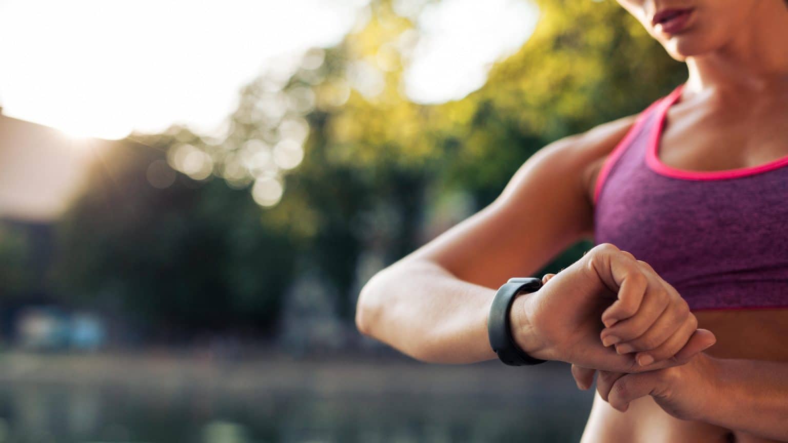 Fitness Trackers vs. Smartwatches Fitness Trackers vs. Smartwatches